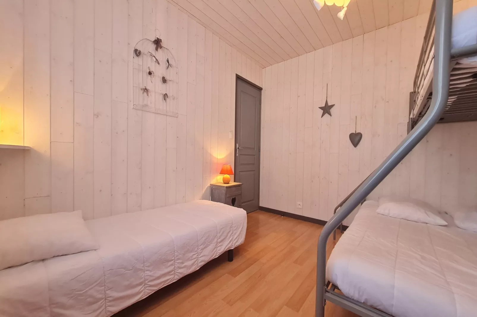 Myosotis B N°20 - 3P8-Bedroom