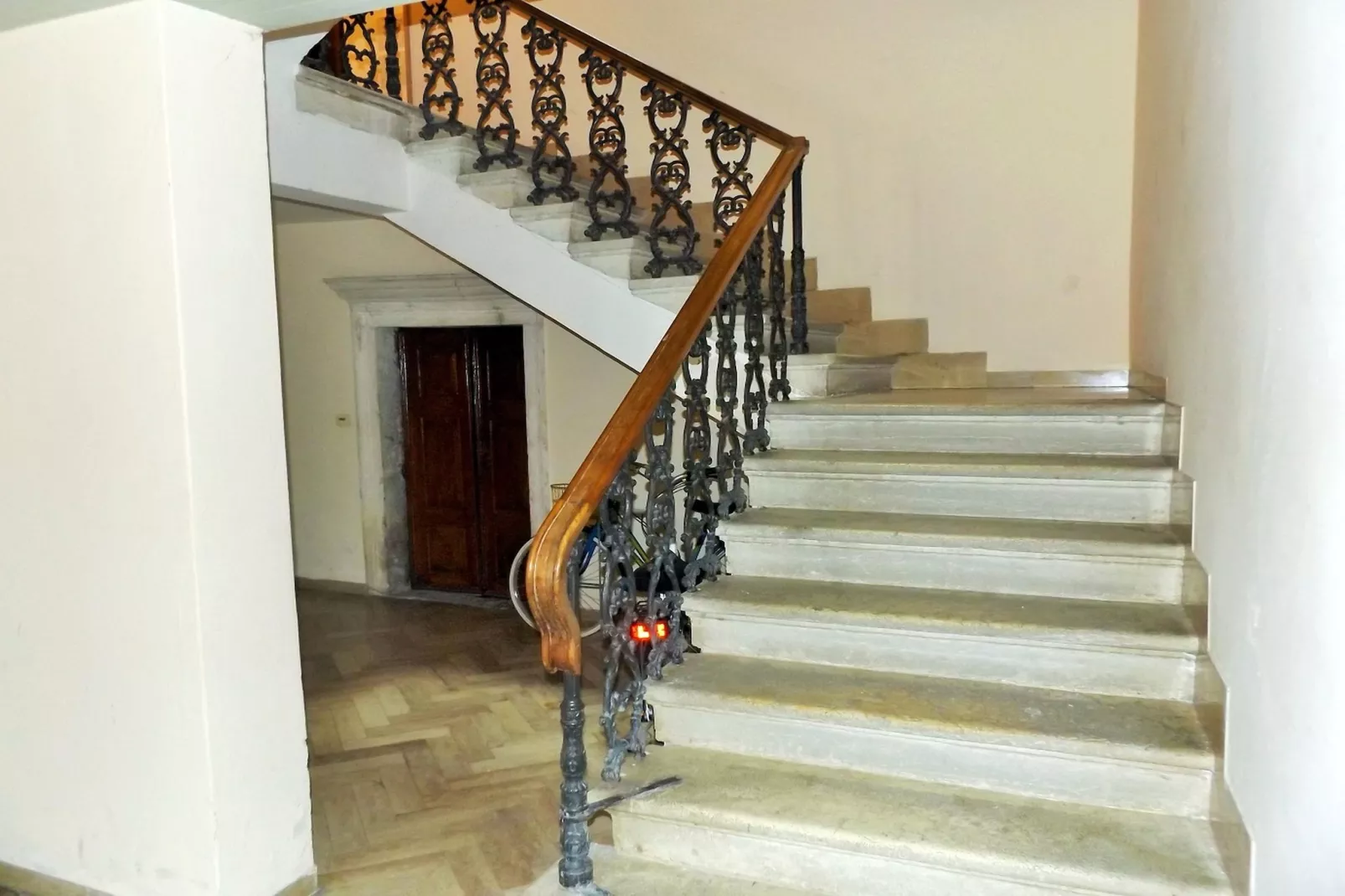 Palazzo Gusa-Atmosphere
