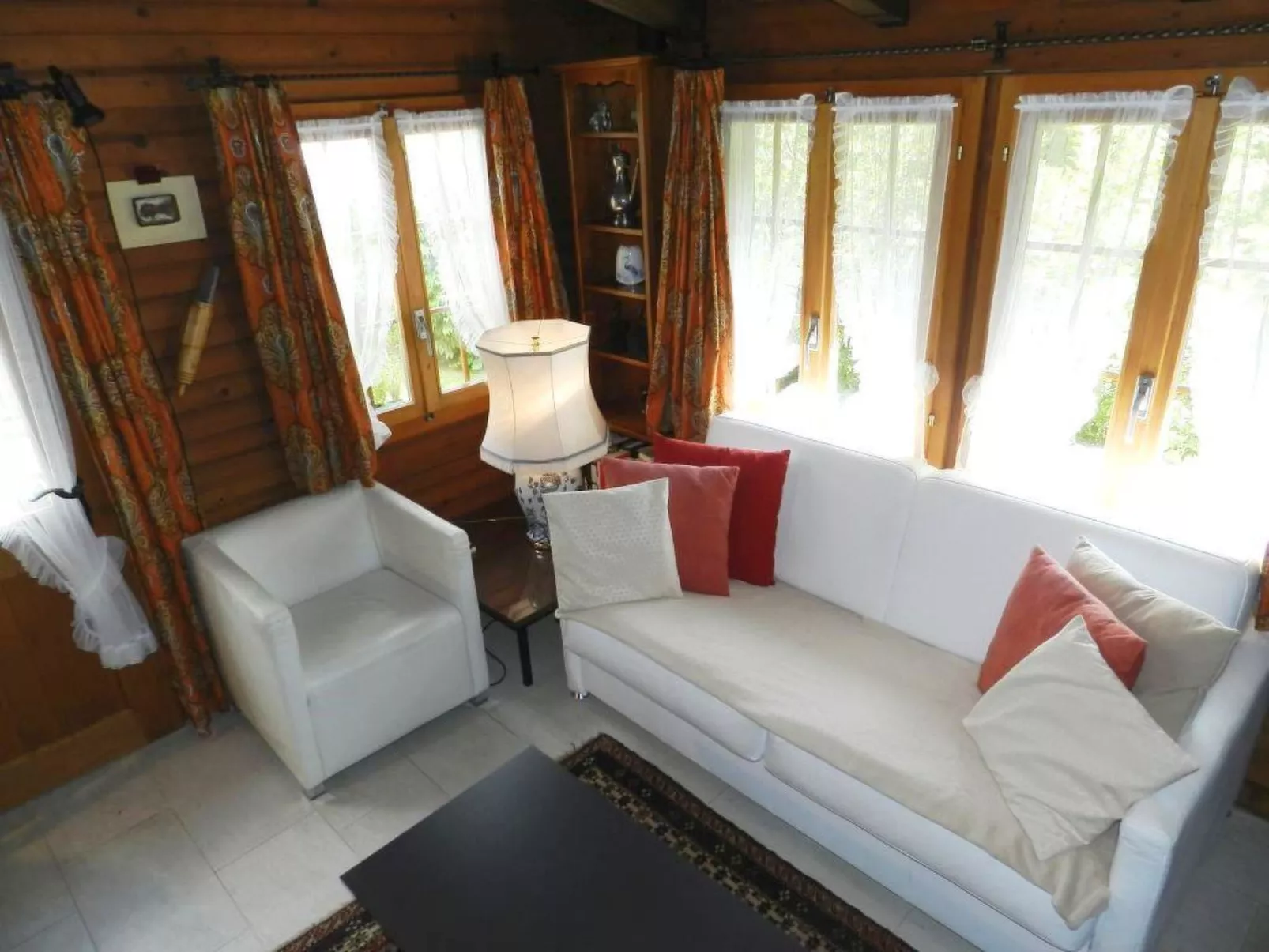 Abnaki, Chalet-Inside