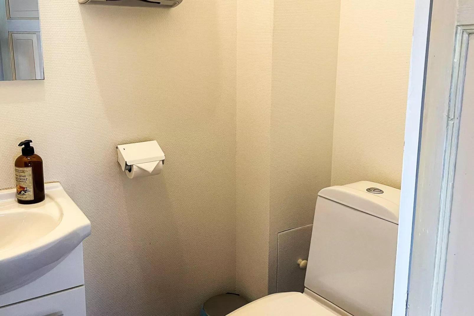 4 Sterne Ferienhaus in GNESTA-Innen
