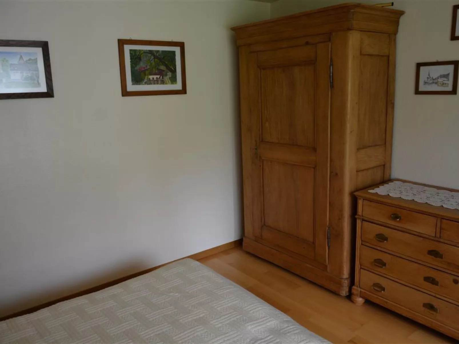 La Sarine 20-Inside