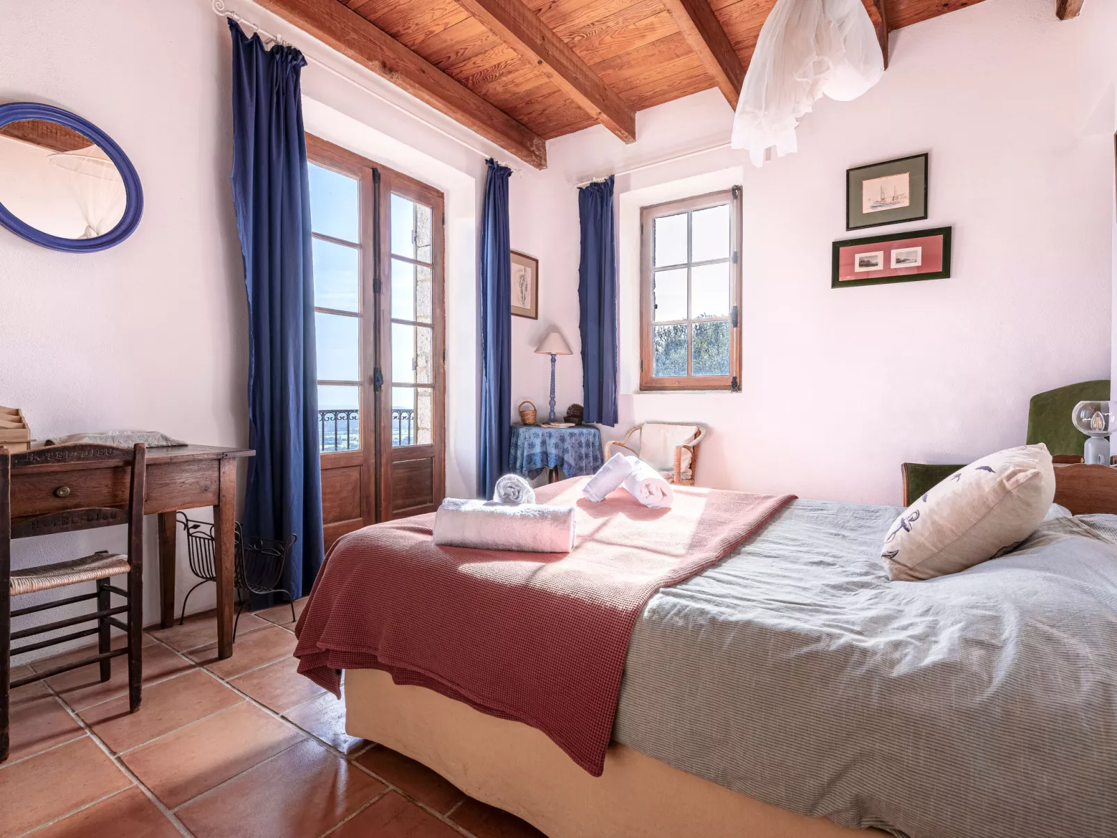 Casa Gialla-Inside