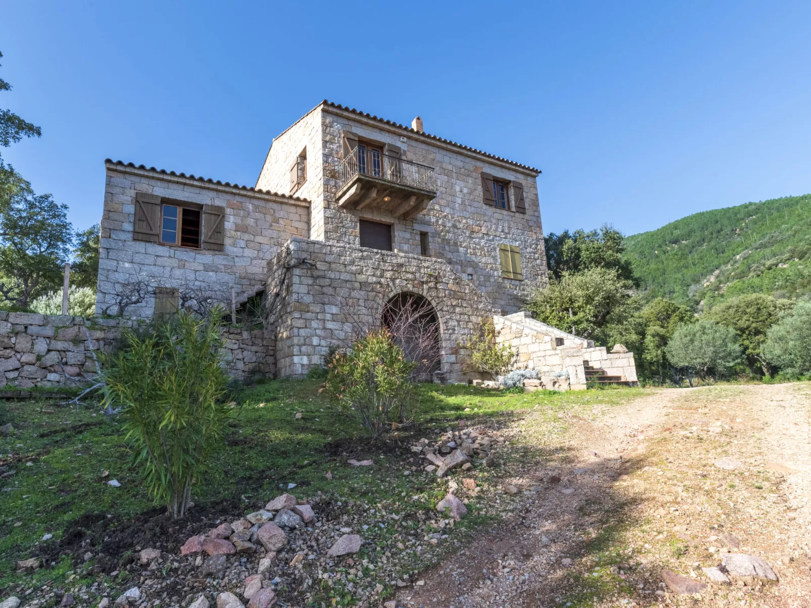 Casa Gialla-Outside