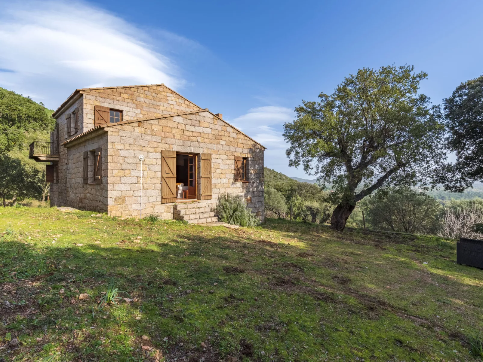 Casa Gialla-Outside