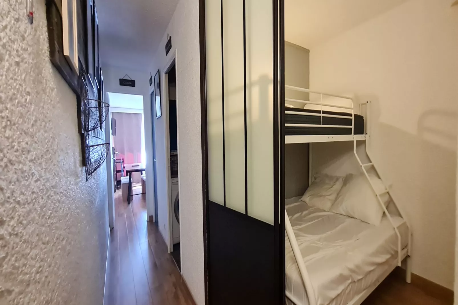 Meijotel A N°28 - ST4-Bedroom