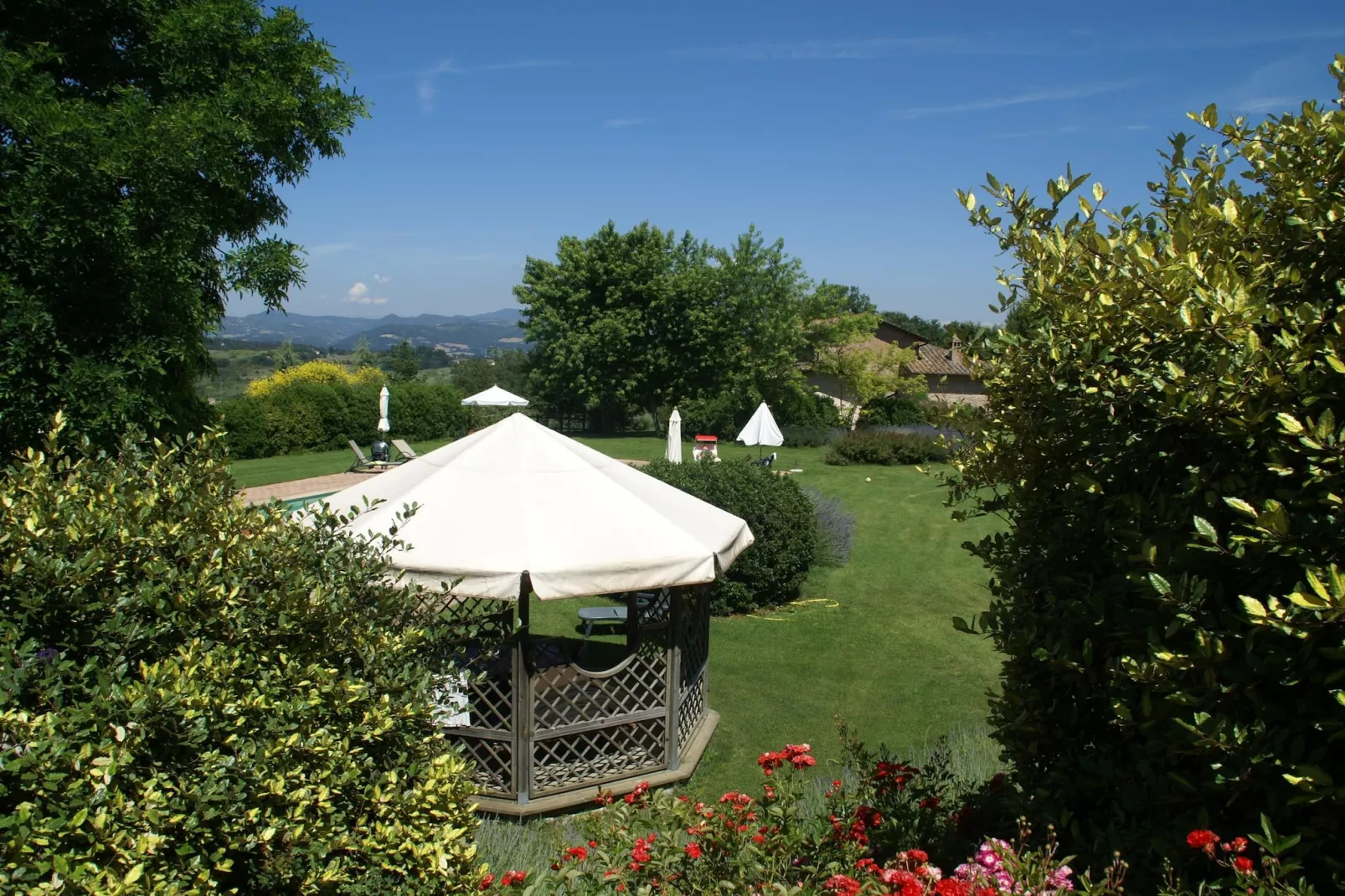 Podere Montone Fienile-View summer