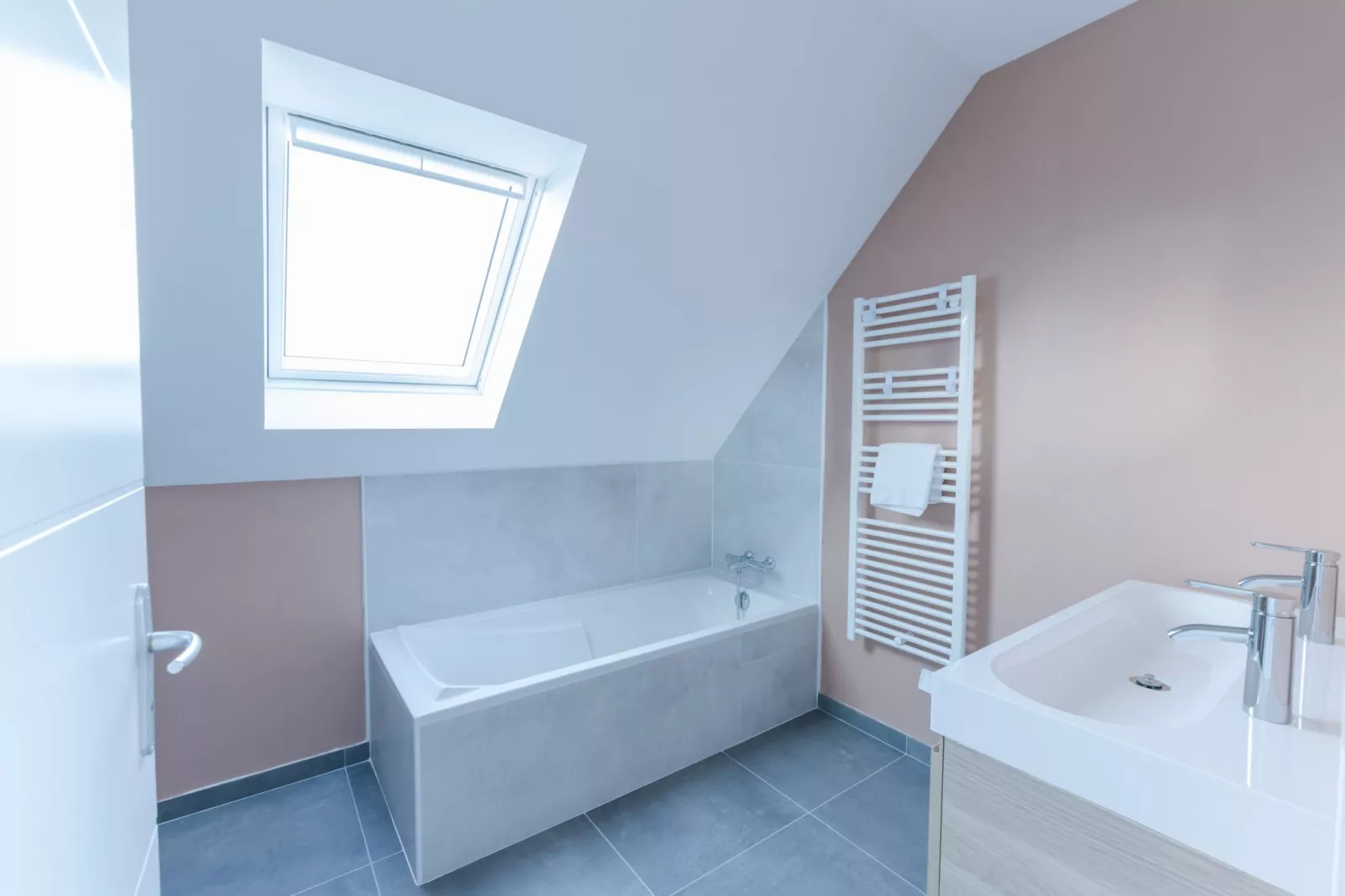 TY NEVEZ - Saint-Pabu-Bathroom