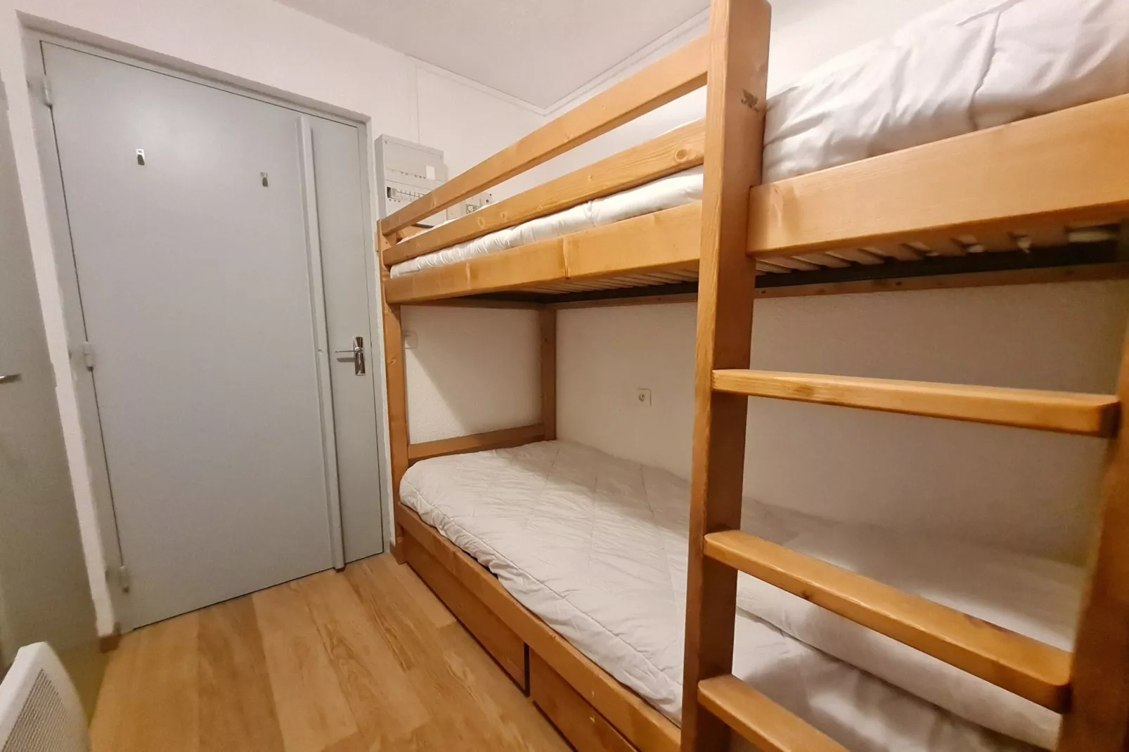 Andromède N°90 - 2P6-Bedroom