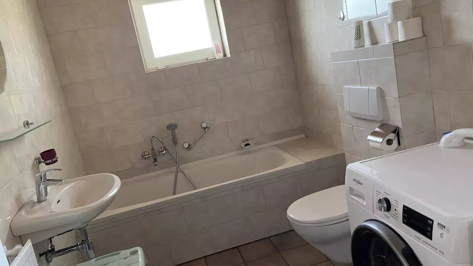 Erve Koeleman-Bathroom