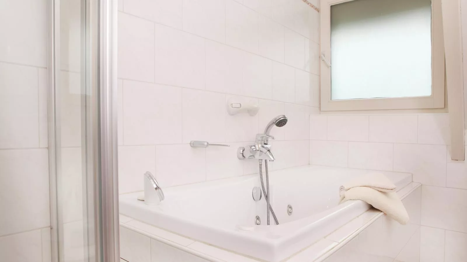 T Achterhoes-Bathroom