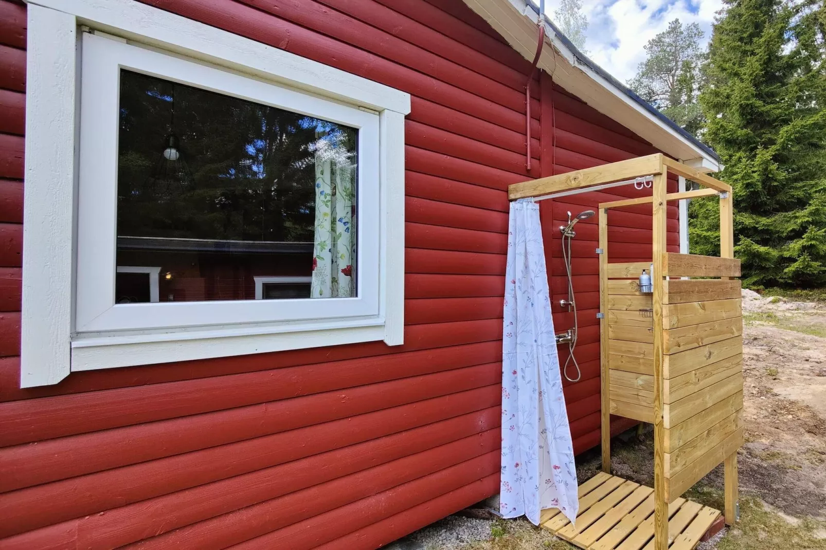 5 person holiday home in KARLSKOGA-Outdoor