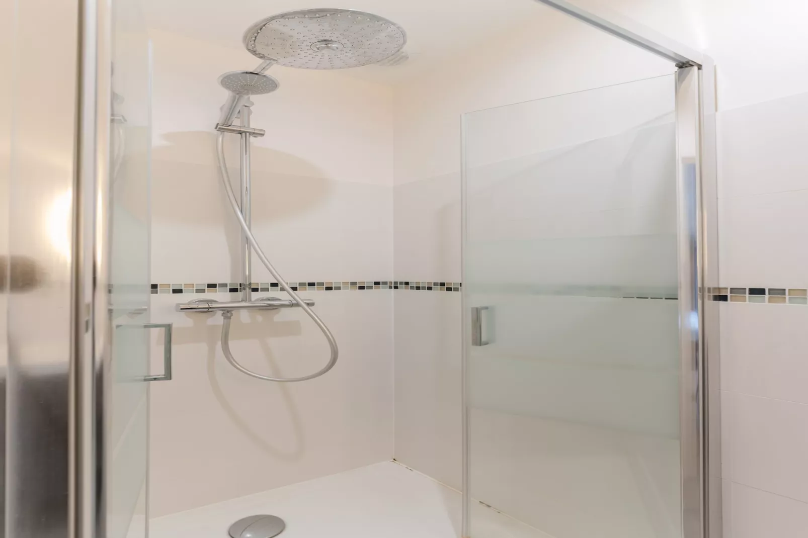 TY KREIZH - Saint-Pabu-Salle de bain