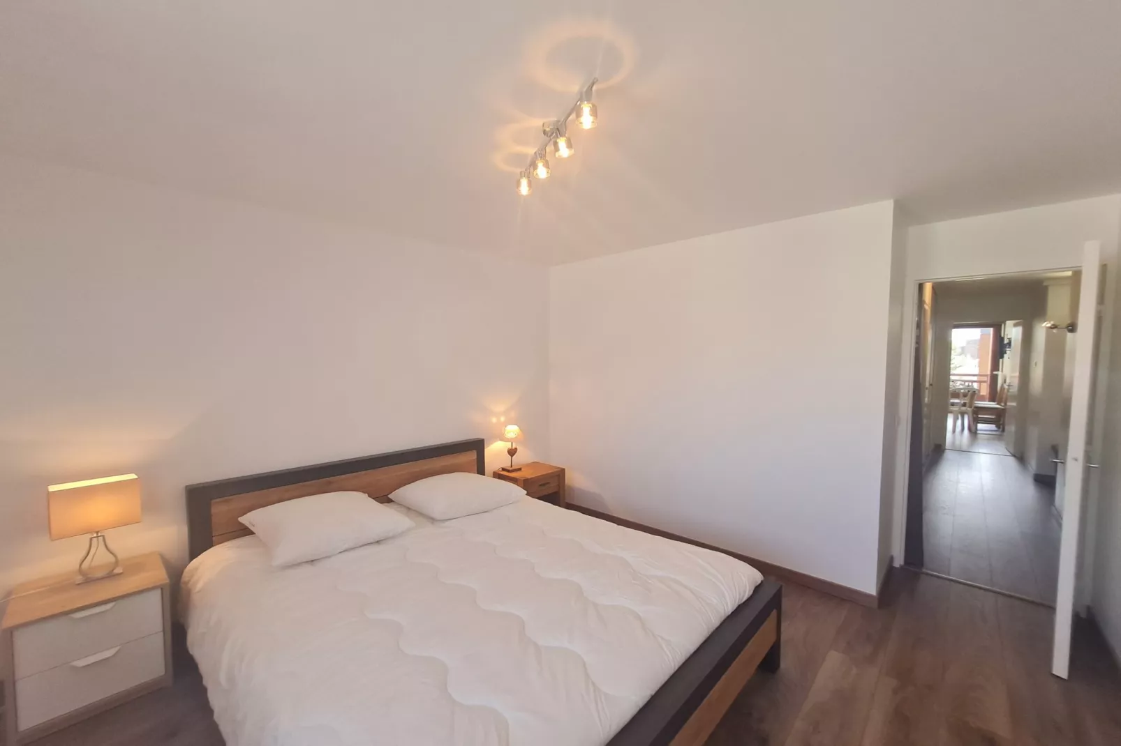 Meijotel B N°400 - 2P6-Chambre