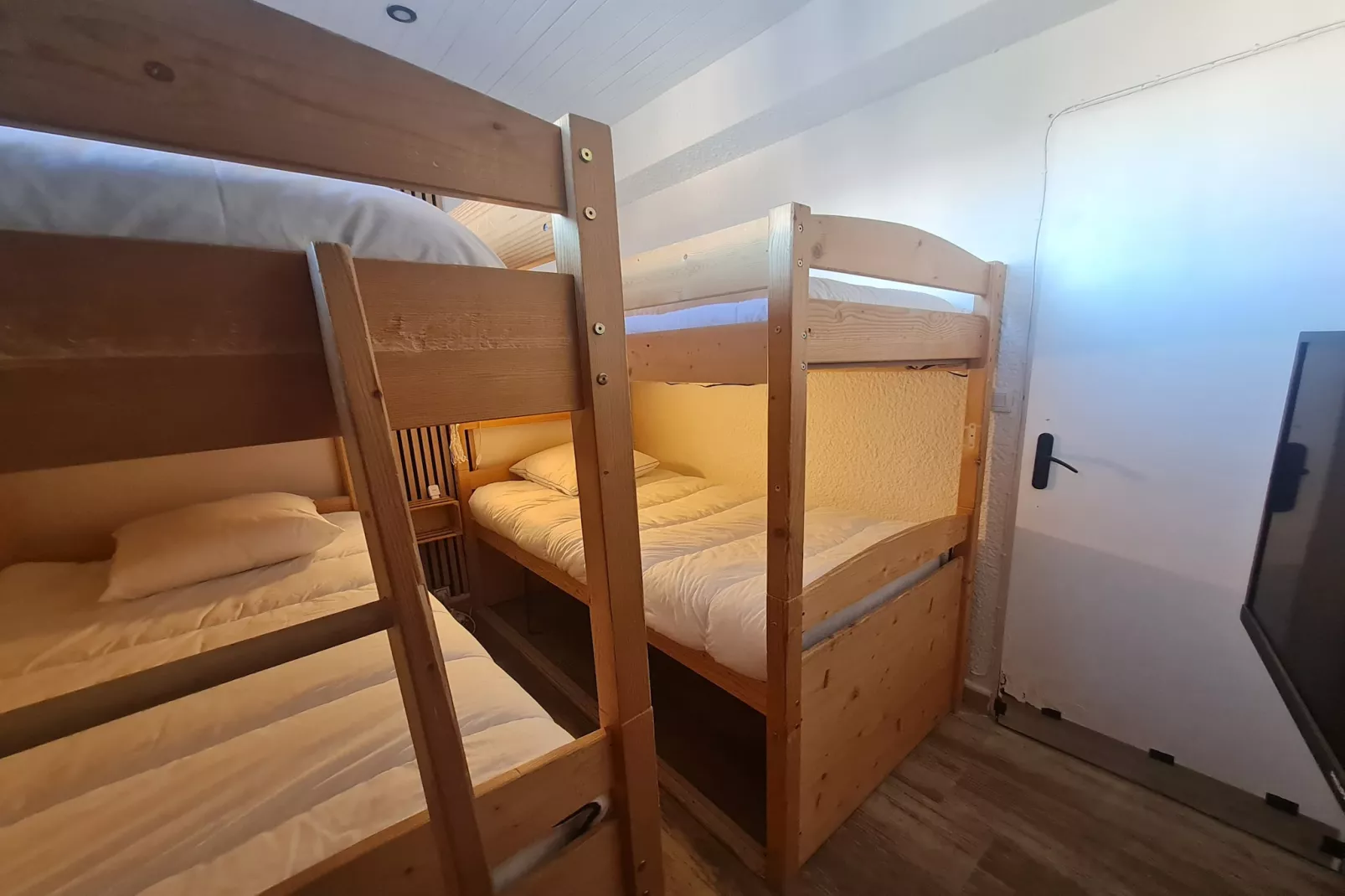 Lauvitel N°J6 - 2P4-Bedroom