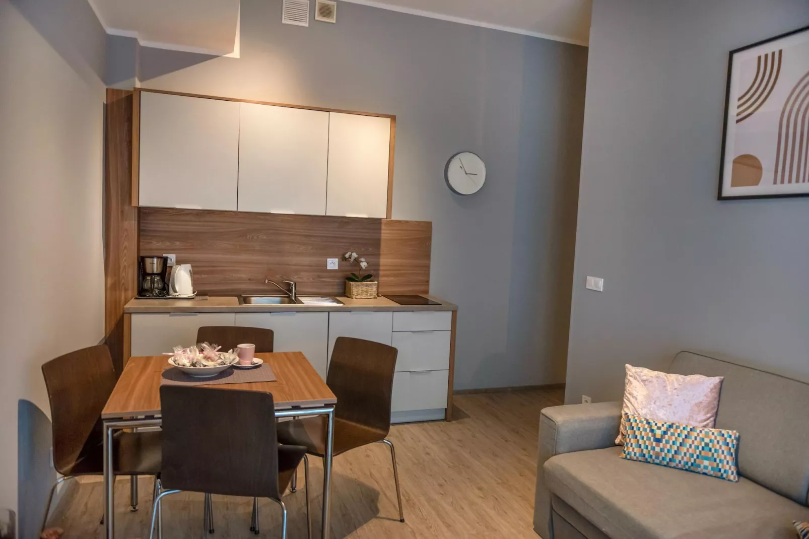 Apartament Grunwaldzka 12a-23 Pobierowo-Esszimmer
