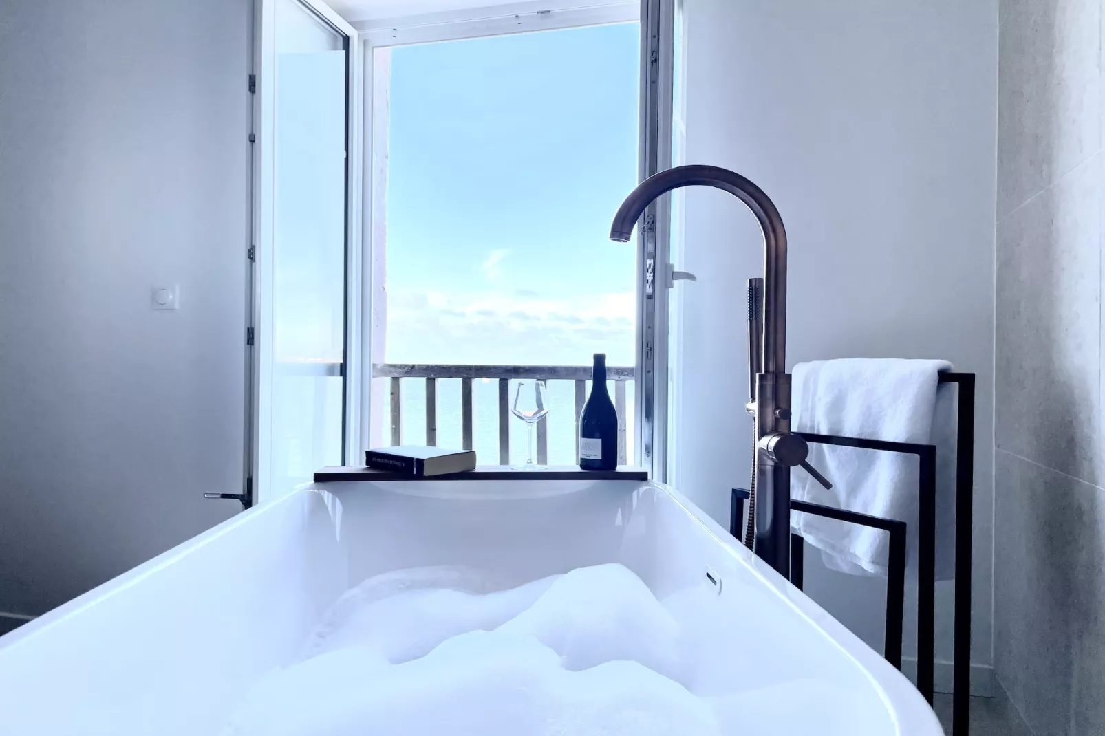 ILE CEZON - Landéda-Bathroom