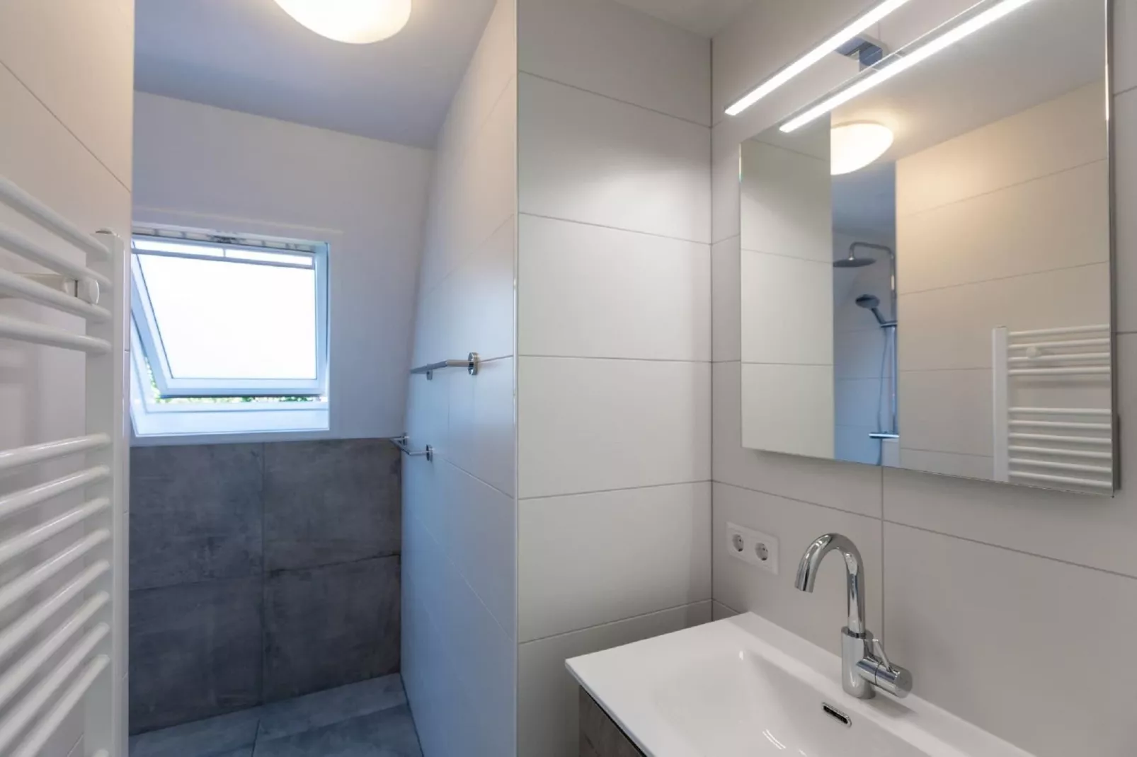 Vakantie bij Meeussen - Molendal 4-Bathroom