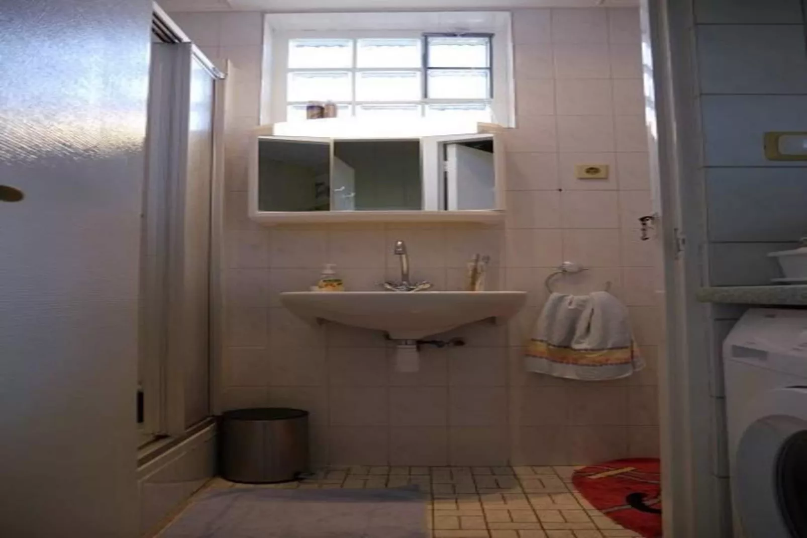 Zeewaard 15-Bathroom