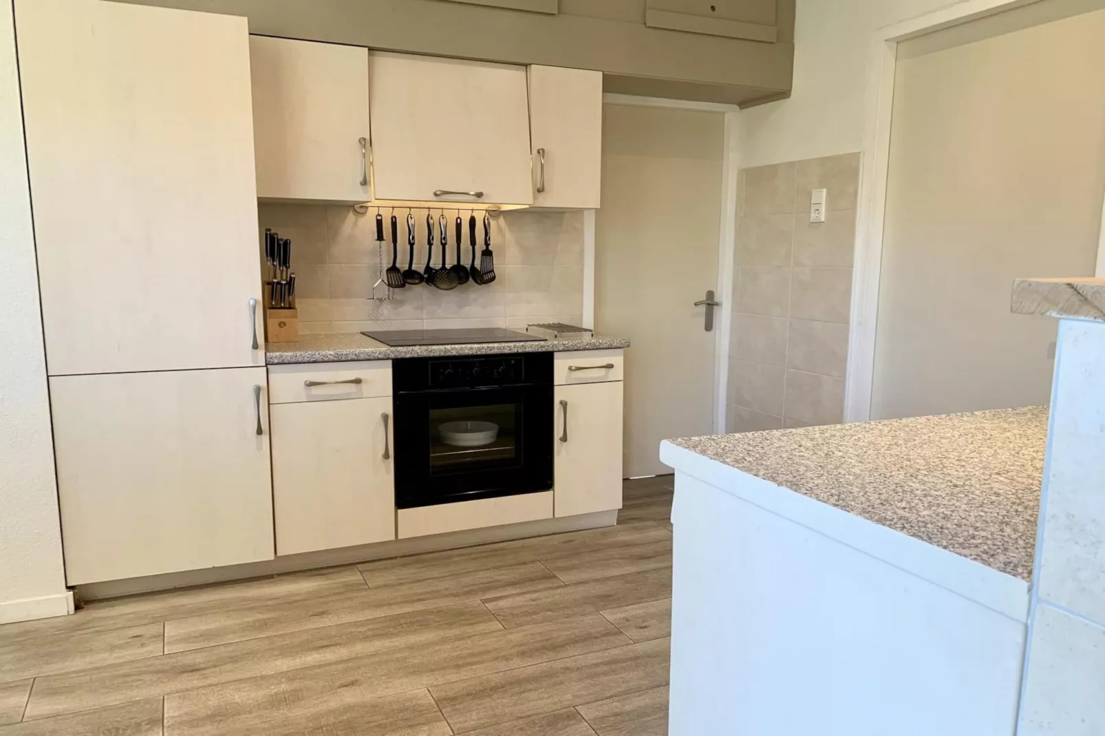 Zeewaard 18-Kitchen