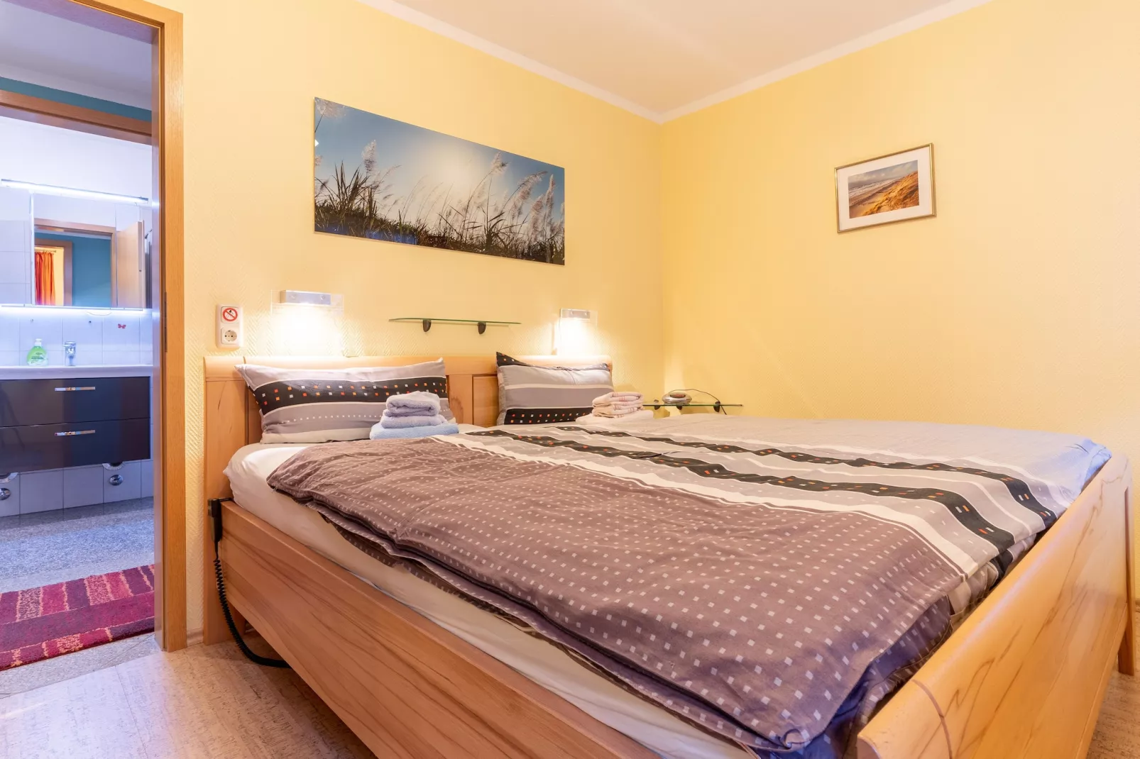 Haus Deichsfenne - Wohnung 2 / 2 Personen-Bedroom