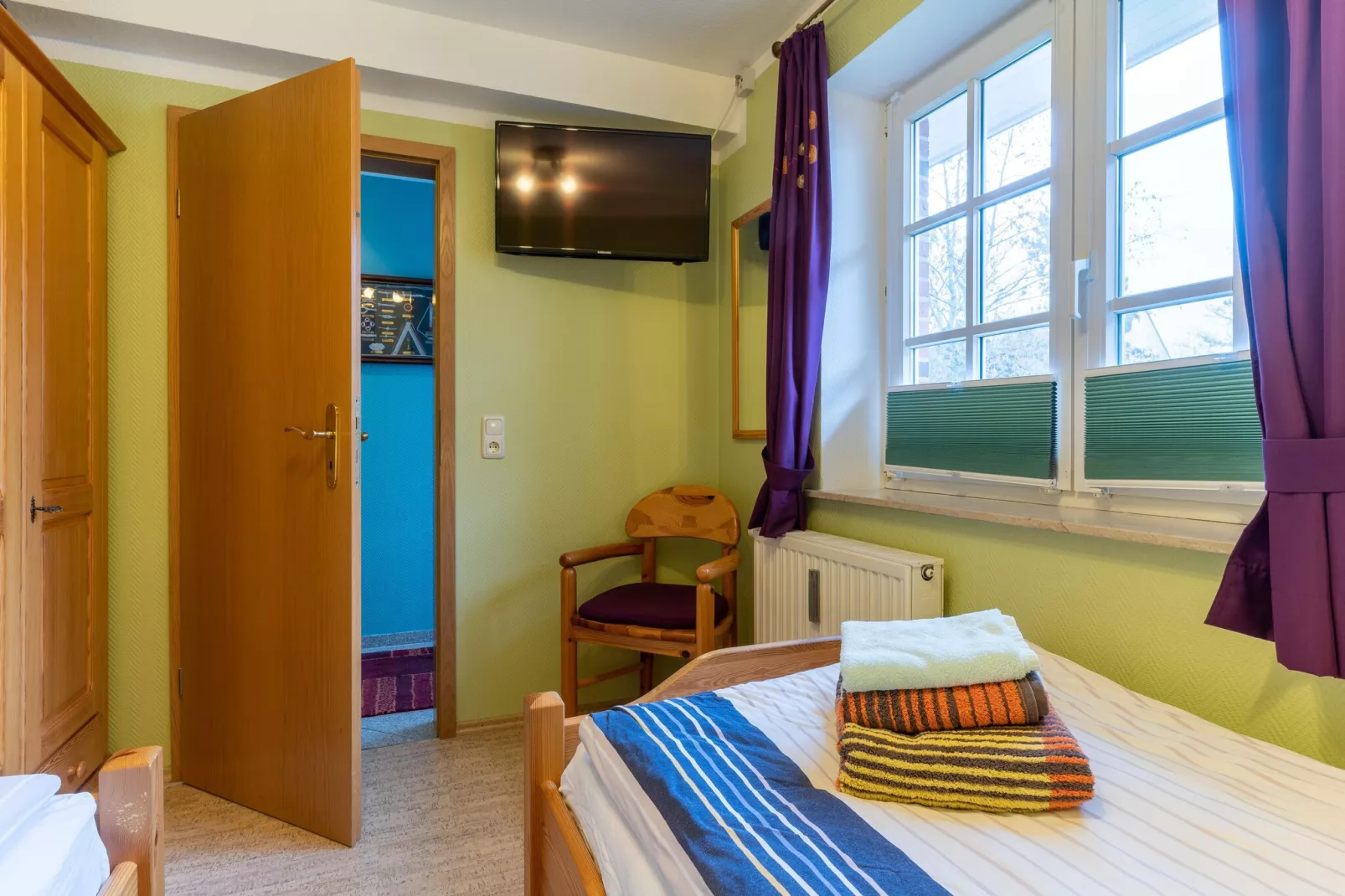 Haus Deichsfenne - Wohnung 2 / 2 Personen-Bedroom