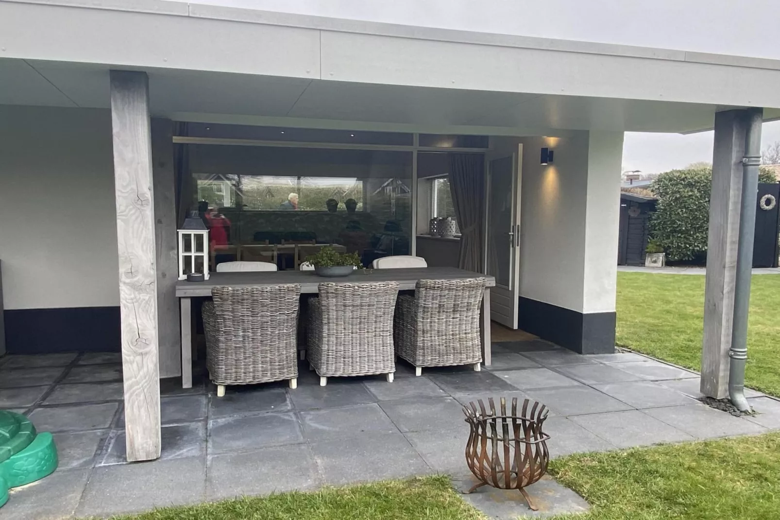 Zeewaard 37-Terrace balcony