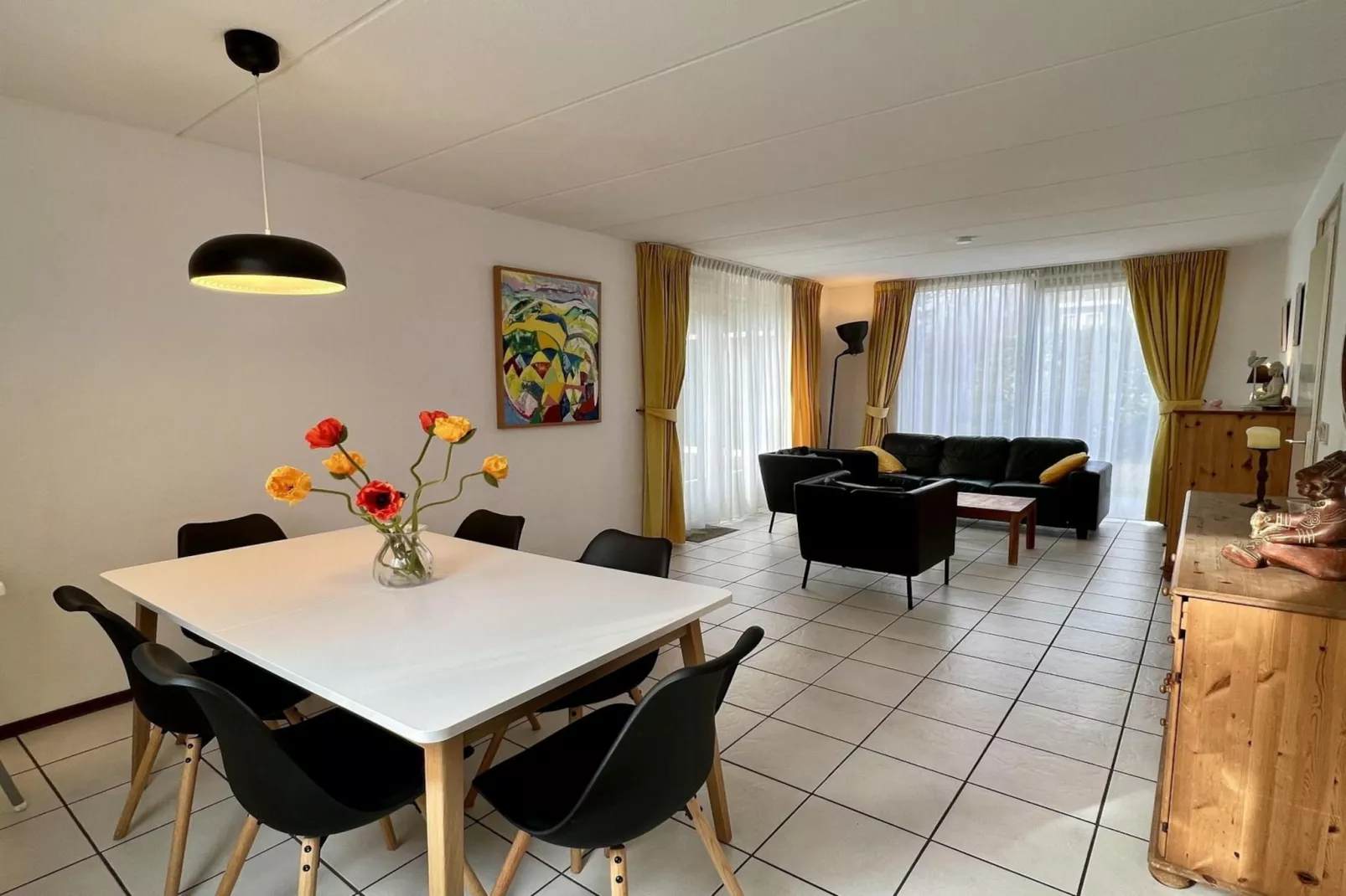 Campanula 55-Dining room