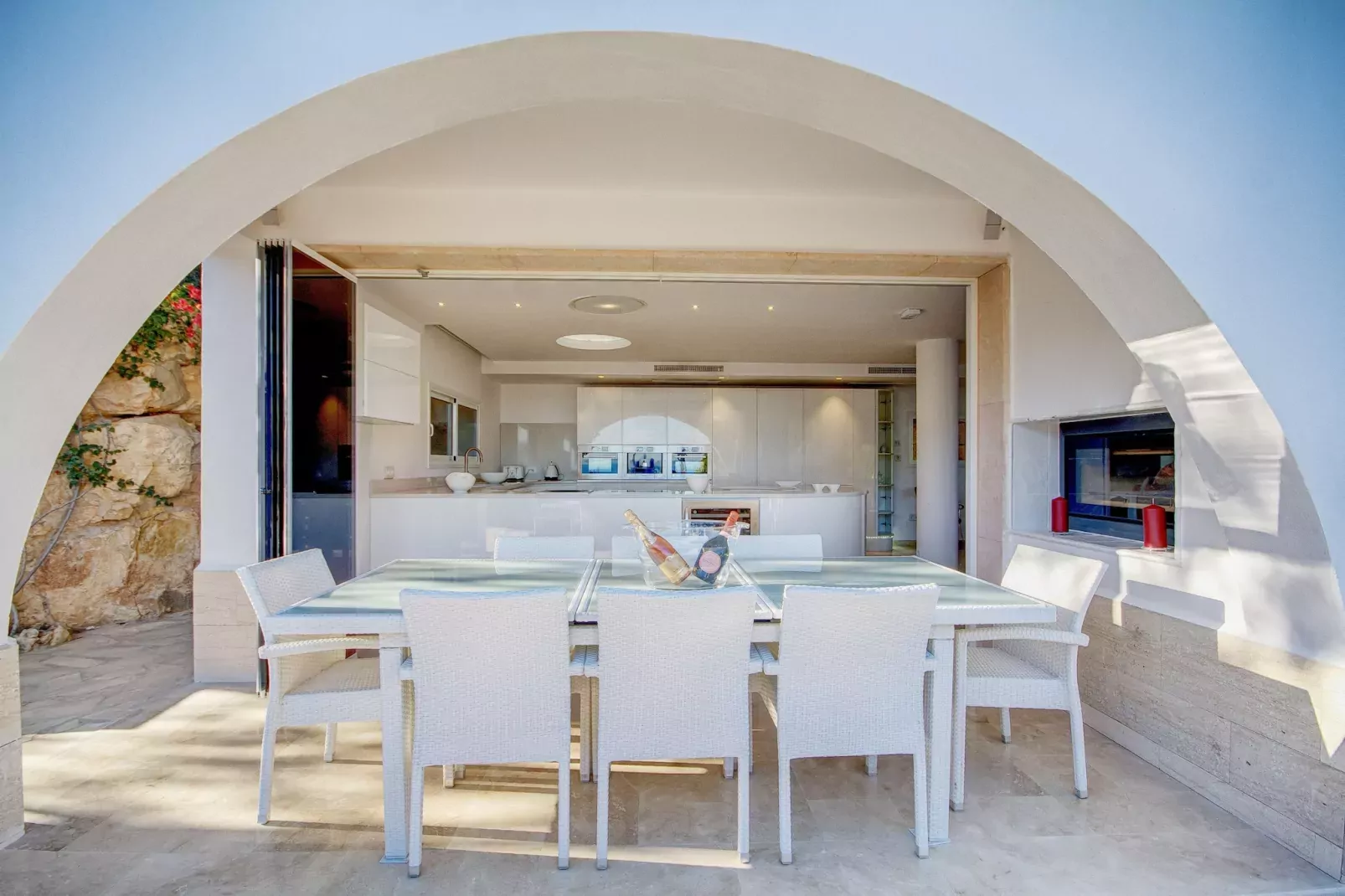 Villa Ocean View-Dining room