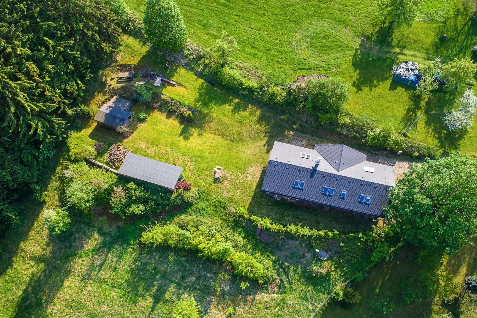 Lomnice nad Popelkou LLB005-Gärten Sommer
