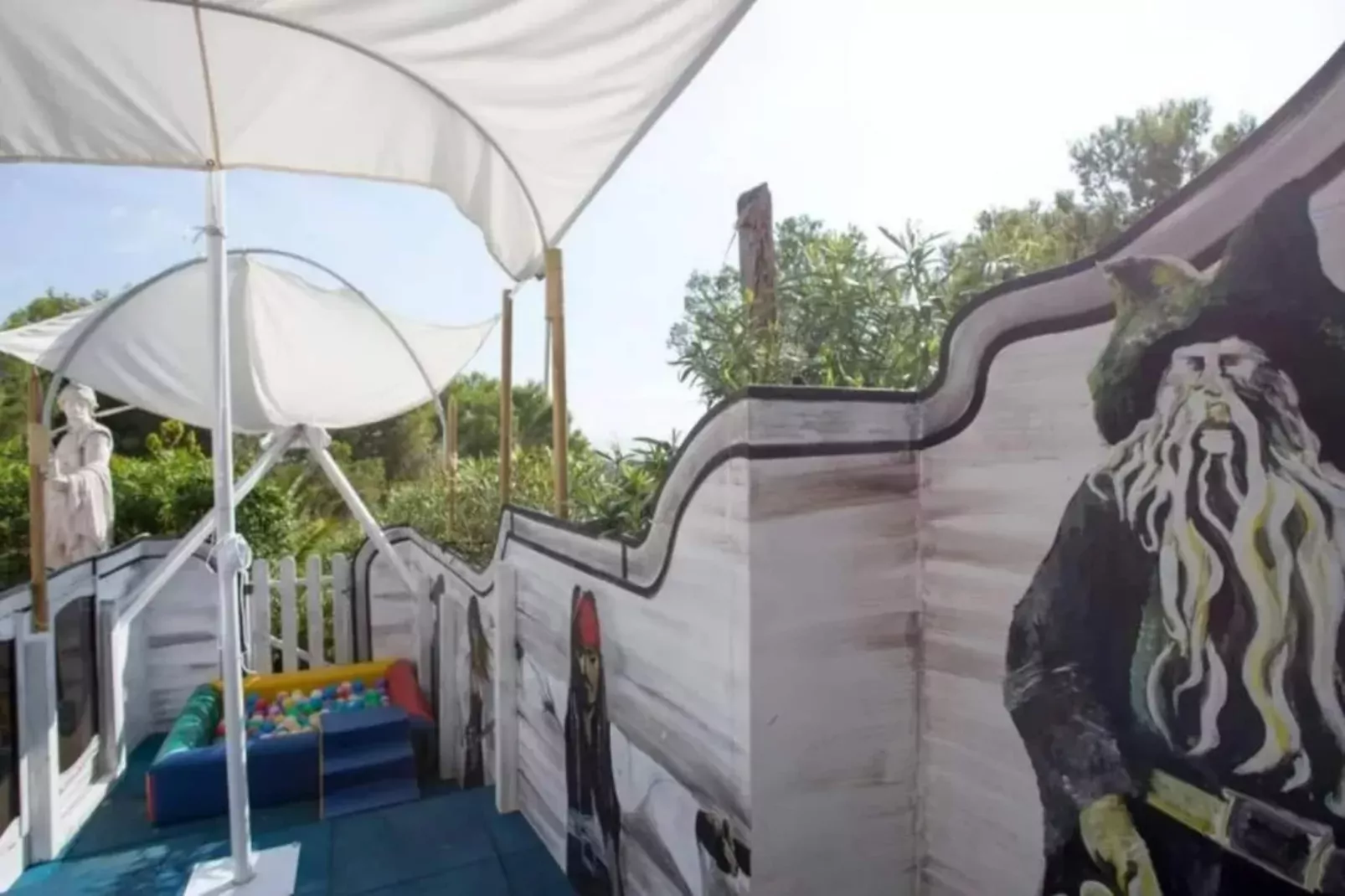 Villa Ocean View-Facilities