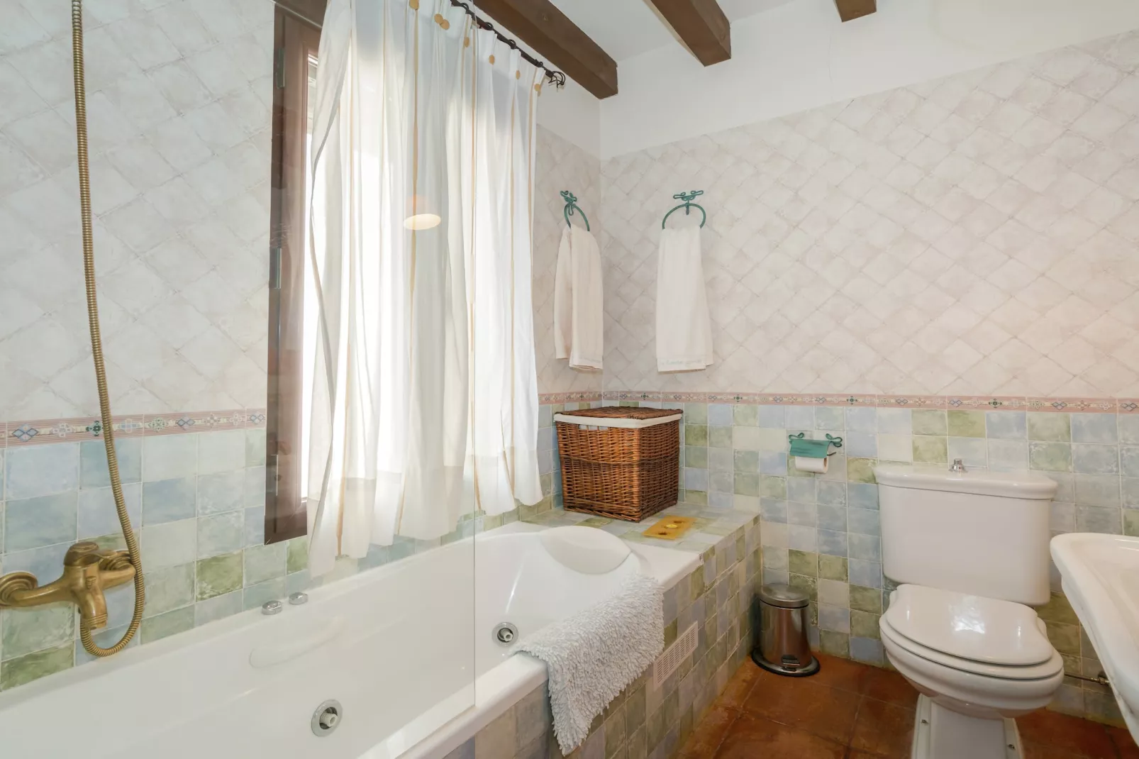 La Fuente Gorda-Bathroom