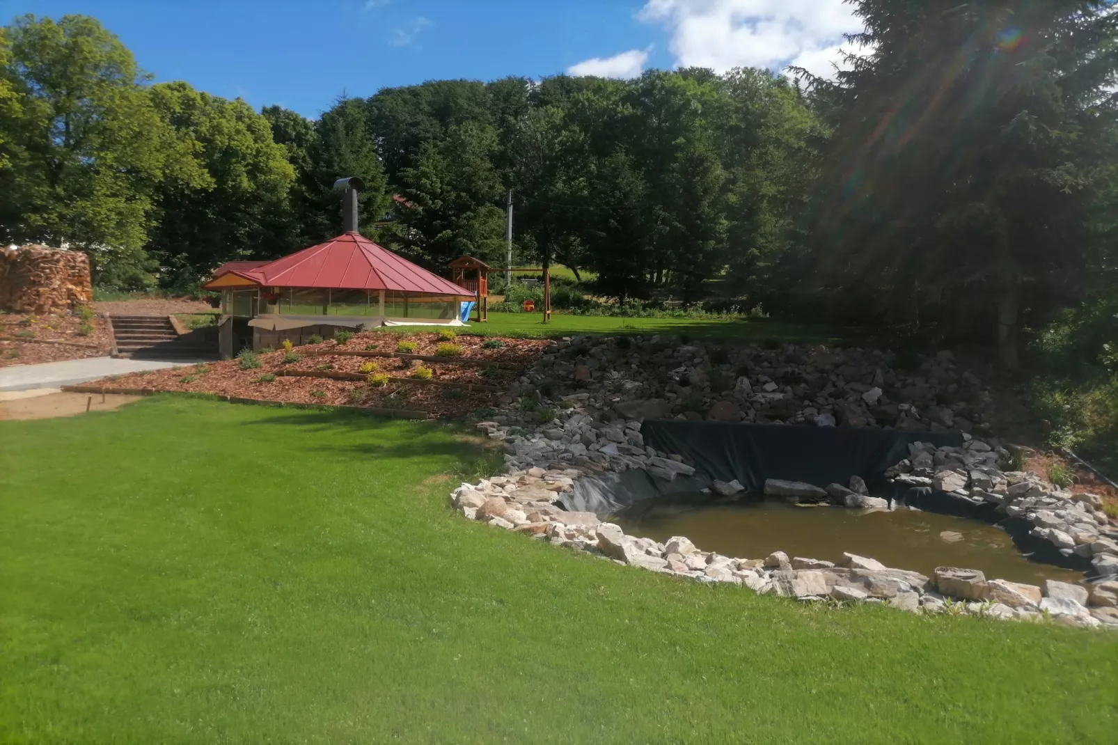 Luxe Villa in Bernartice, ook voor groepen KKH045-Gardens summer