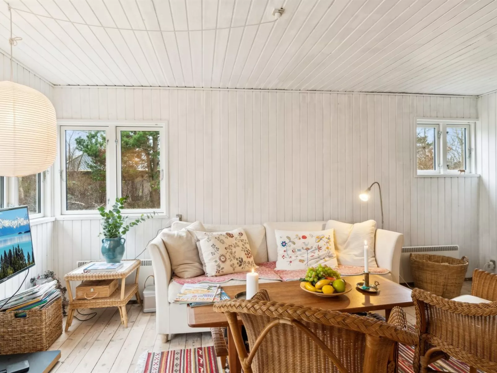 "Sida" - 375m from the sea-Inside