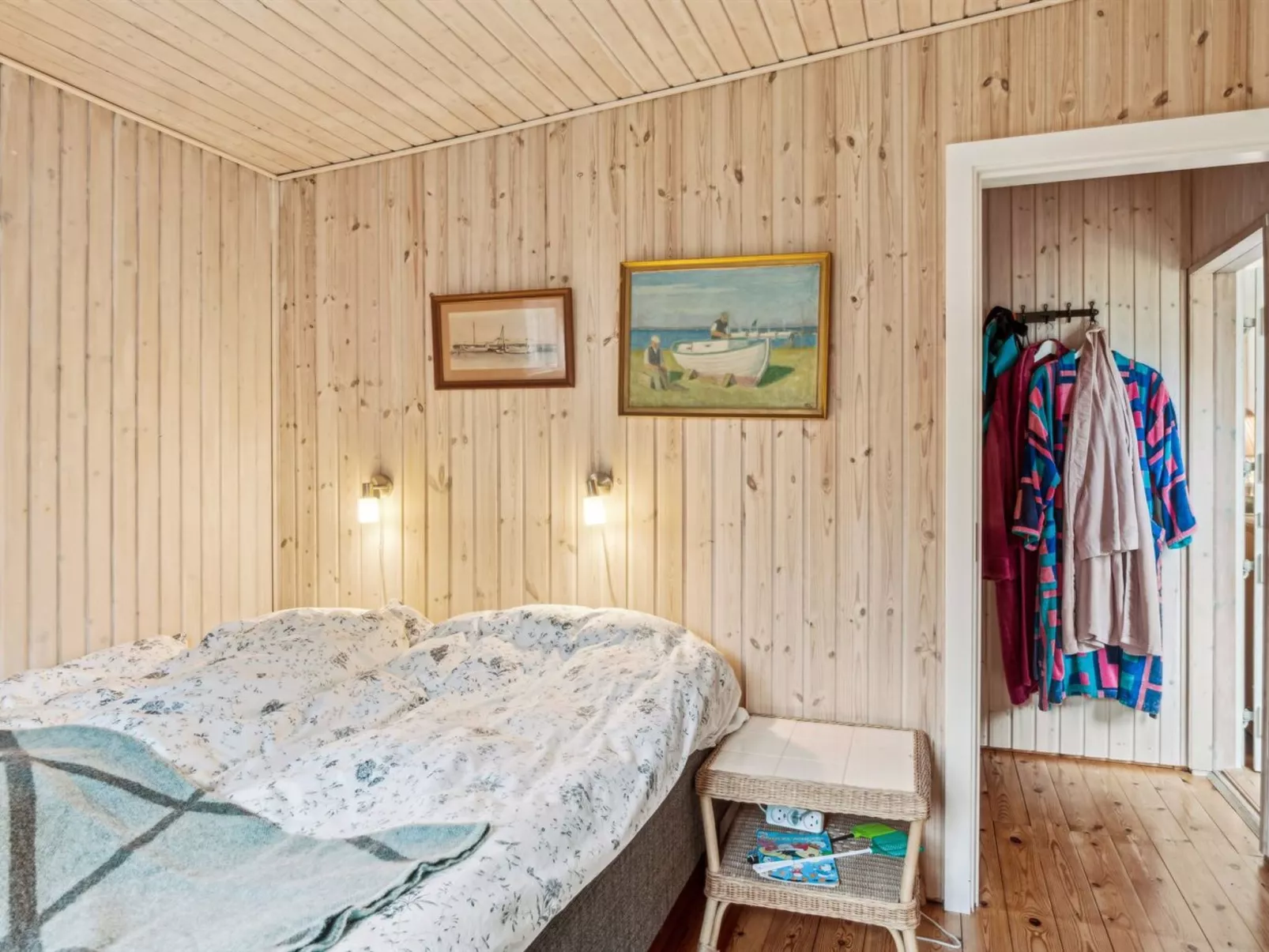 "Sida" - 375m from the sea-Inside