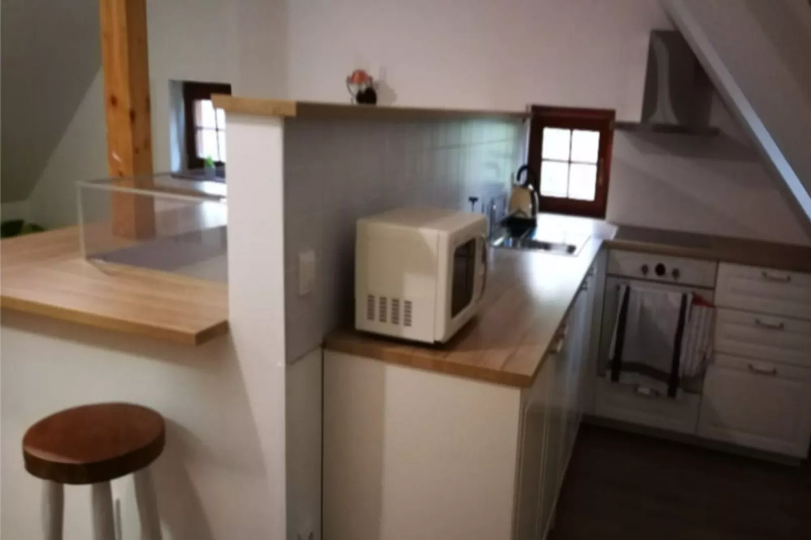 Zacler KZA280-Ve-Kitchen