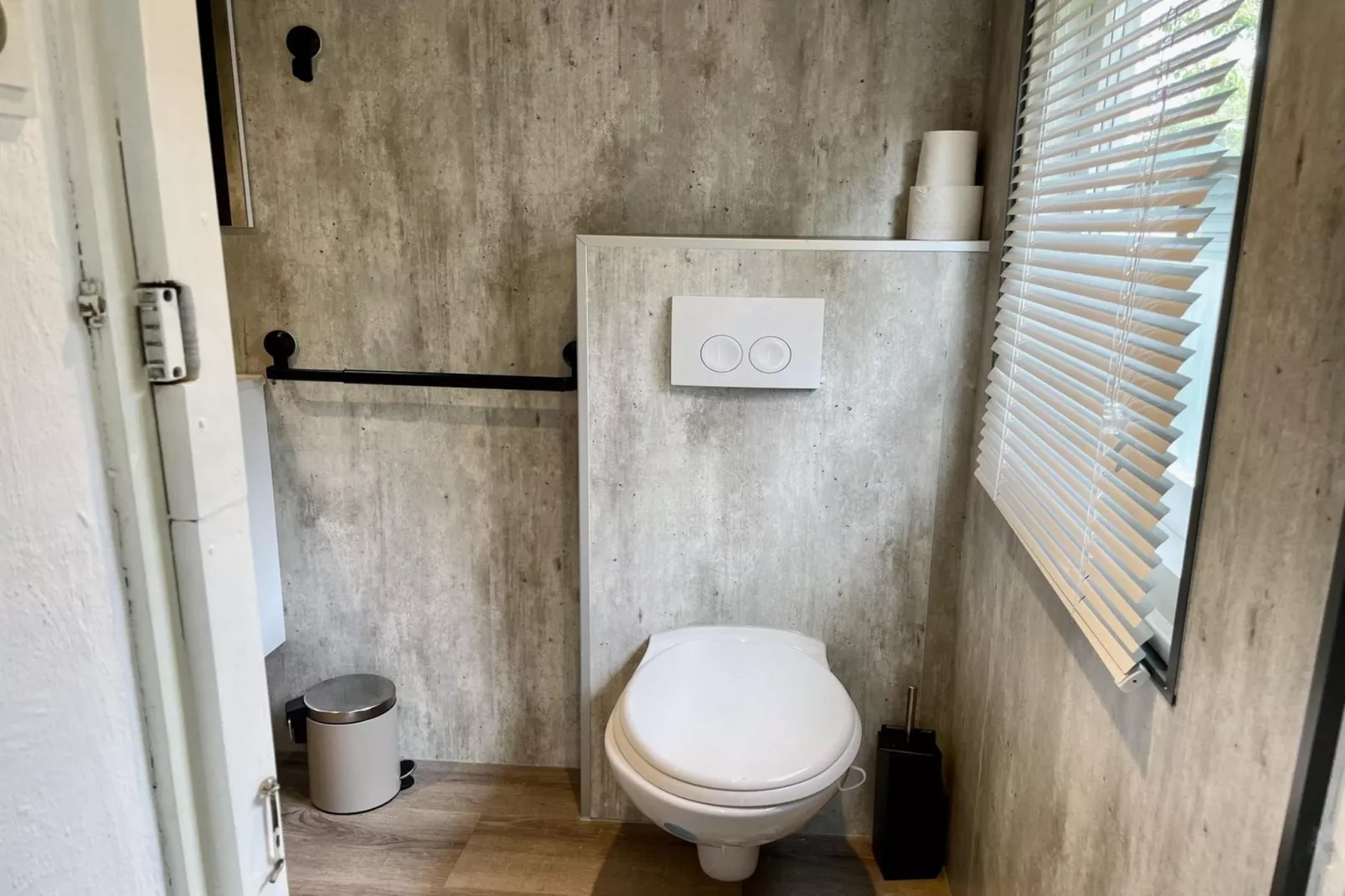 Campanula 173-Bathroom