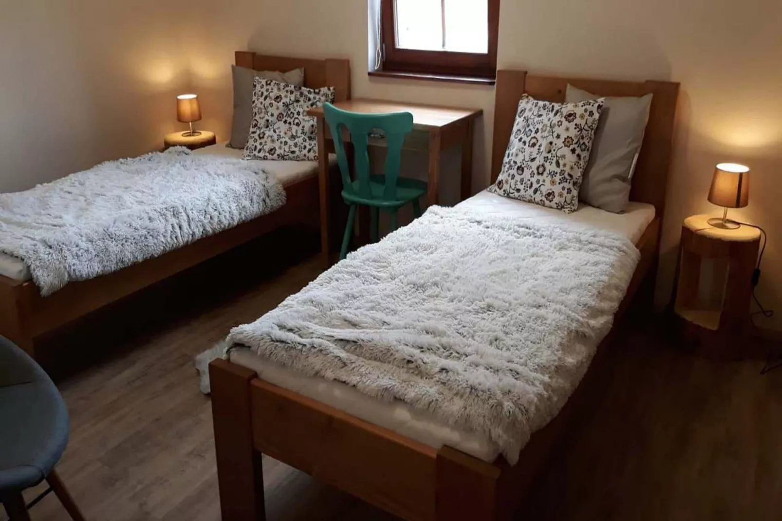 Zacler KZA280-Ve