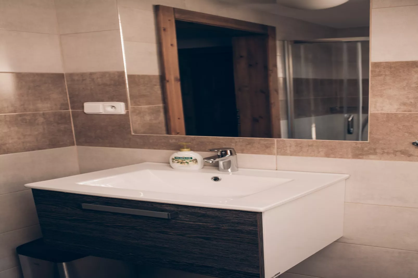 Lazne Libverda LLP015-Badezimmer