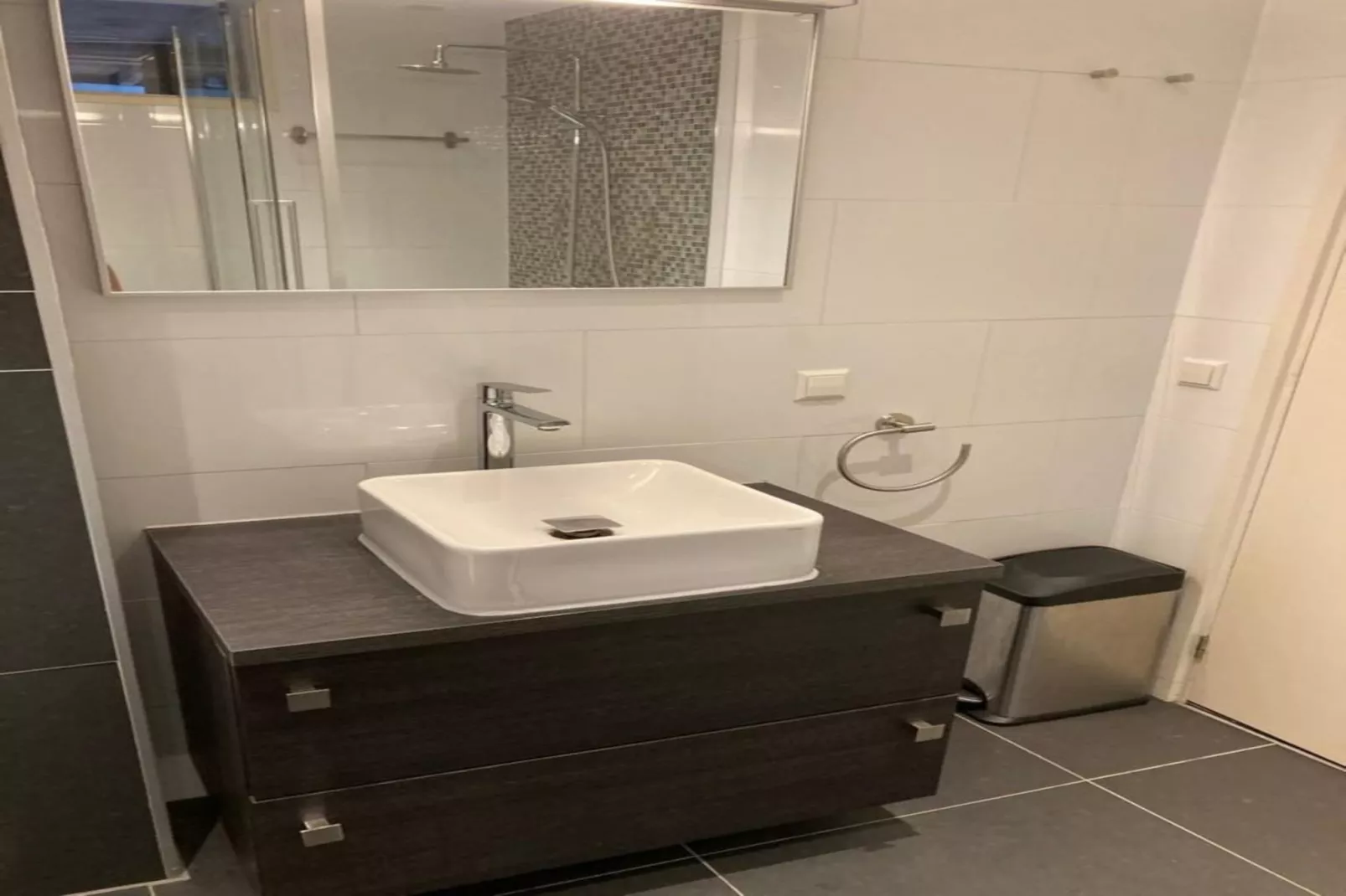 Sint Maartensweg 38-Bathroom