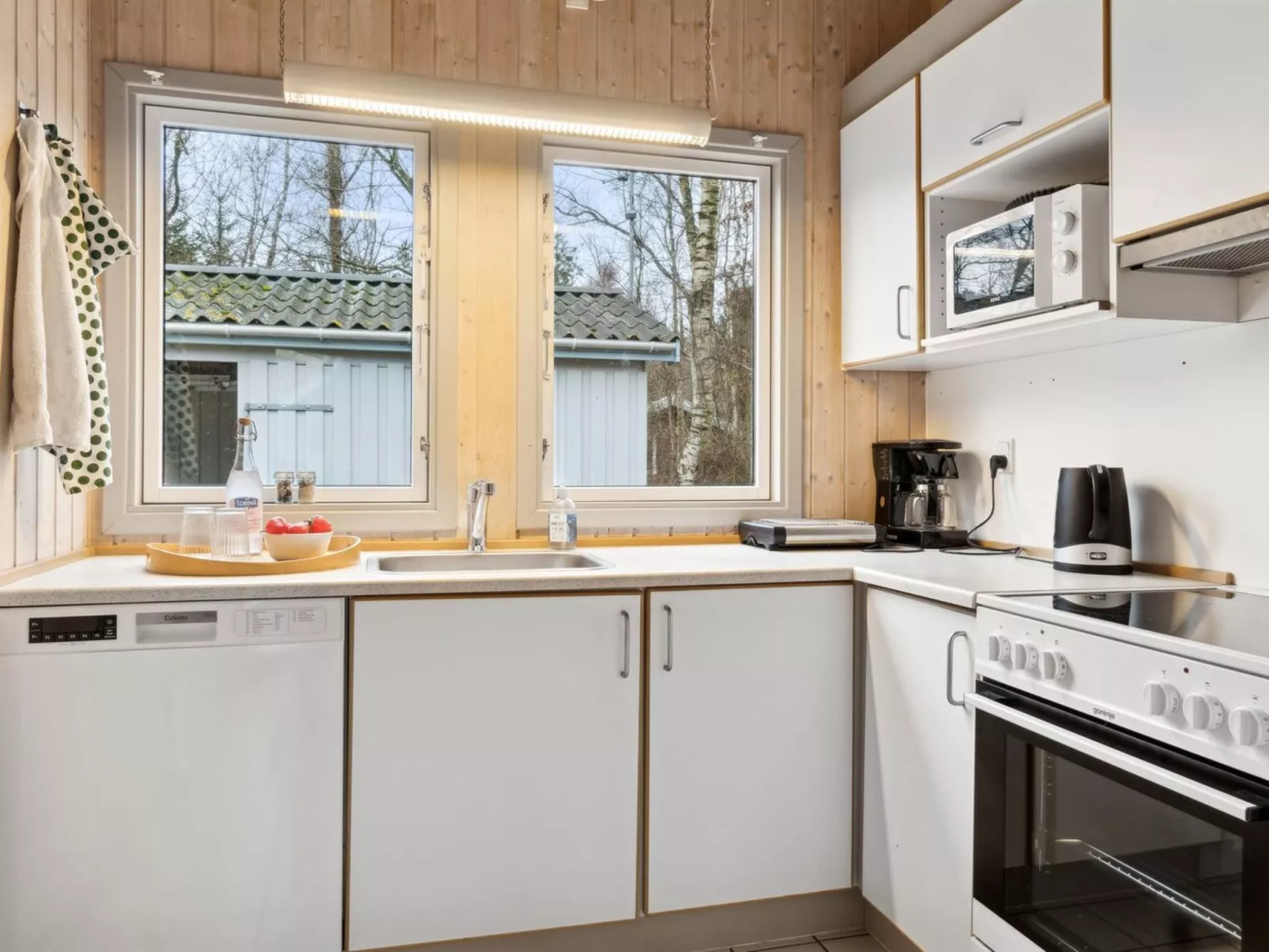 "Agnesa" - 700m from the sea-Drinnen