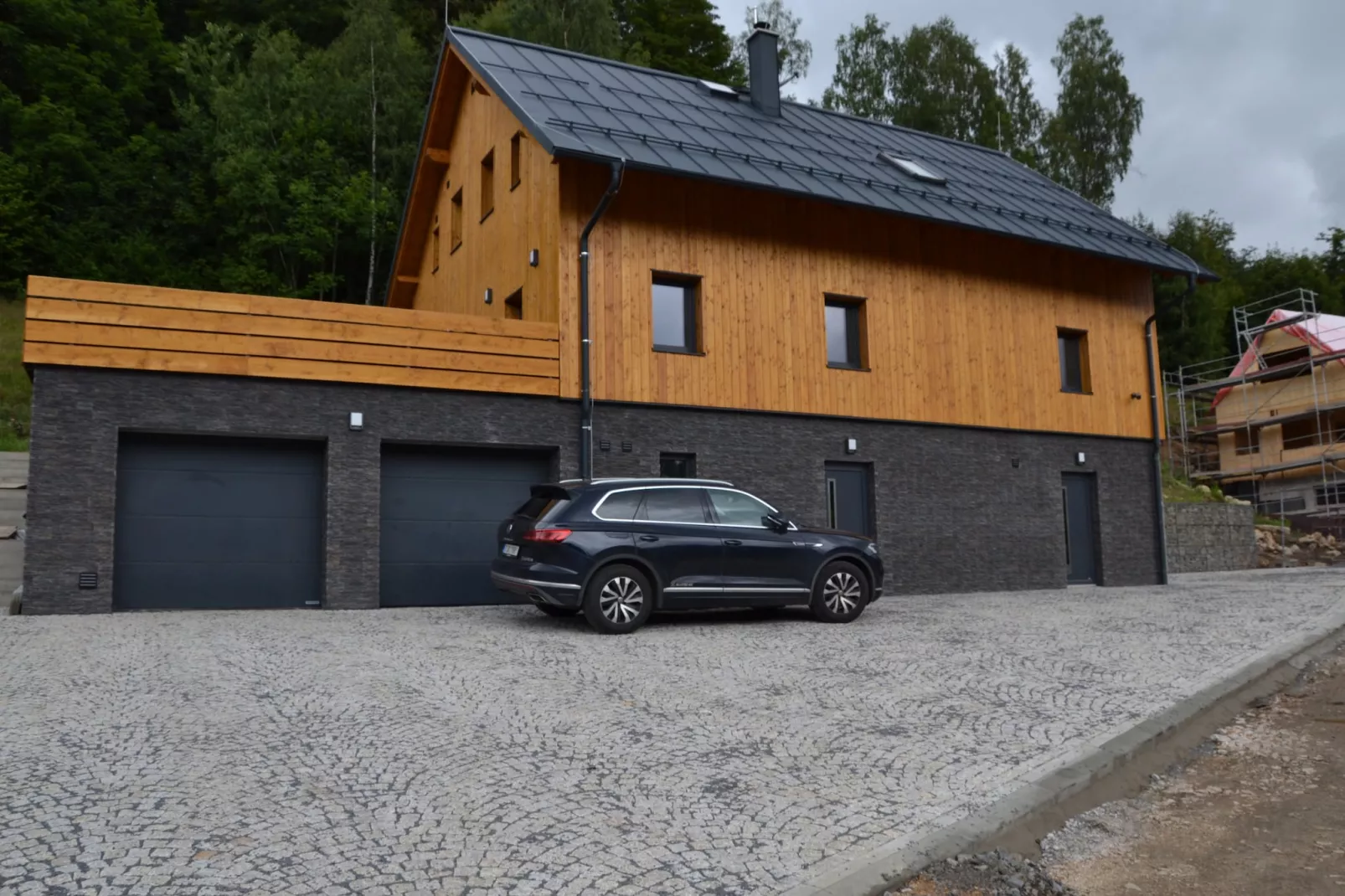 Mountain Chalet LBH027-Outdoor
