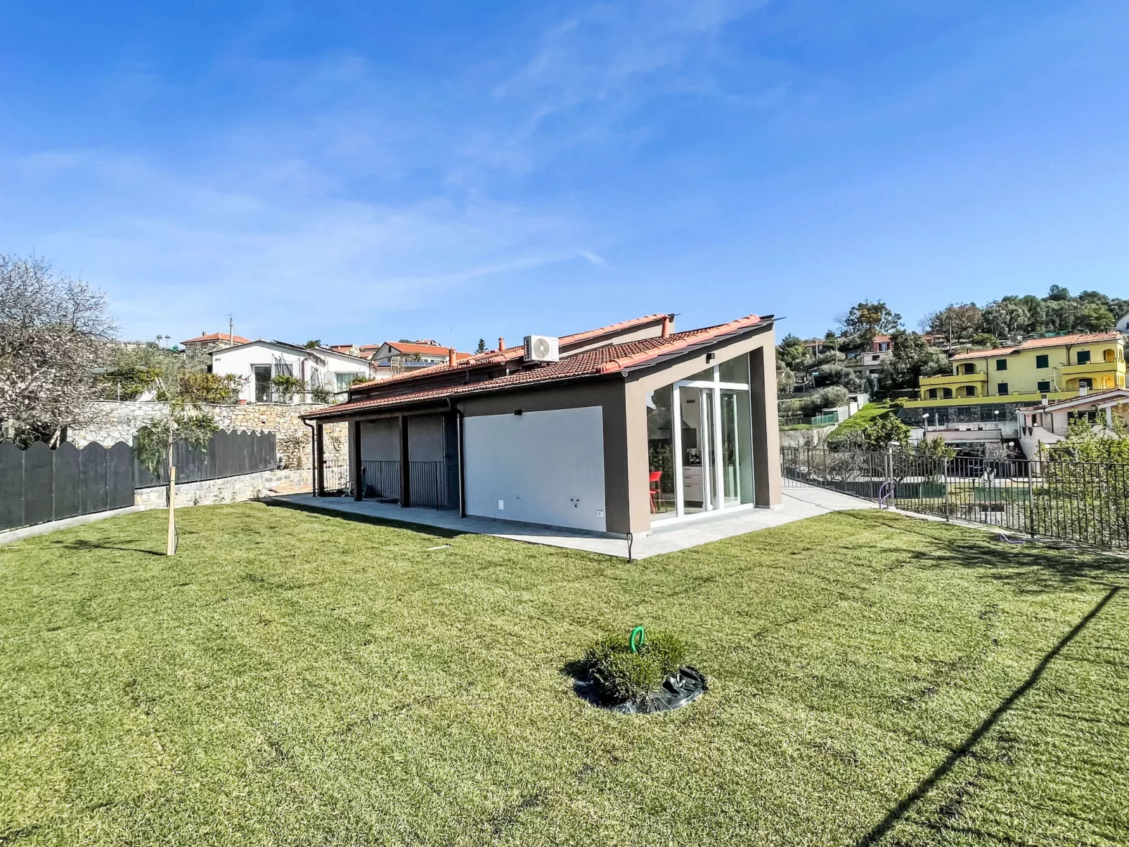 Villa Milu-Outside