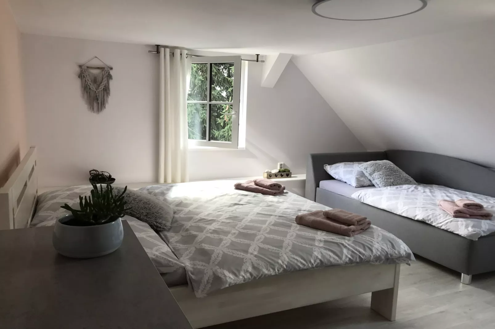 Tanvald LSH141-Schlafzimmer