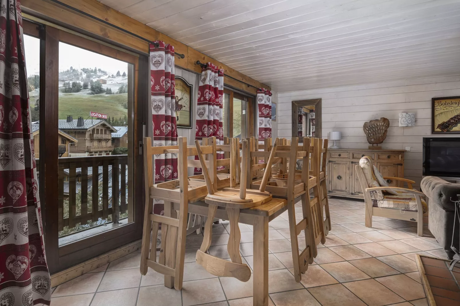 Chalet L'Arpette Lodge Plagne 1800-Exterior summer