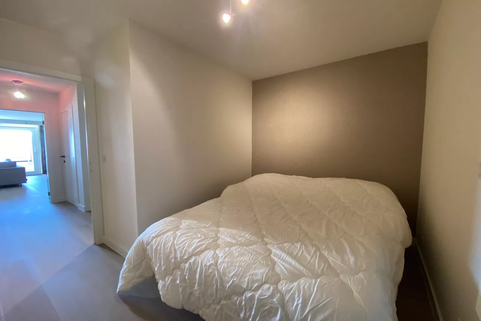 DUINENVELD 4B 166/0503GAR-Bedroom