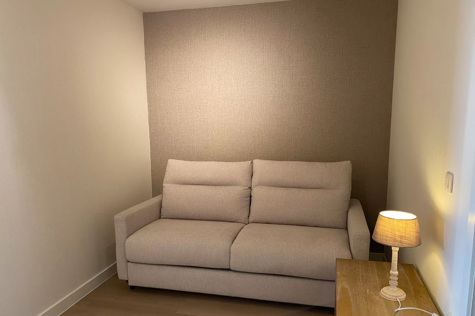 DUINENVELD 4B 166/0503GAR-Living room