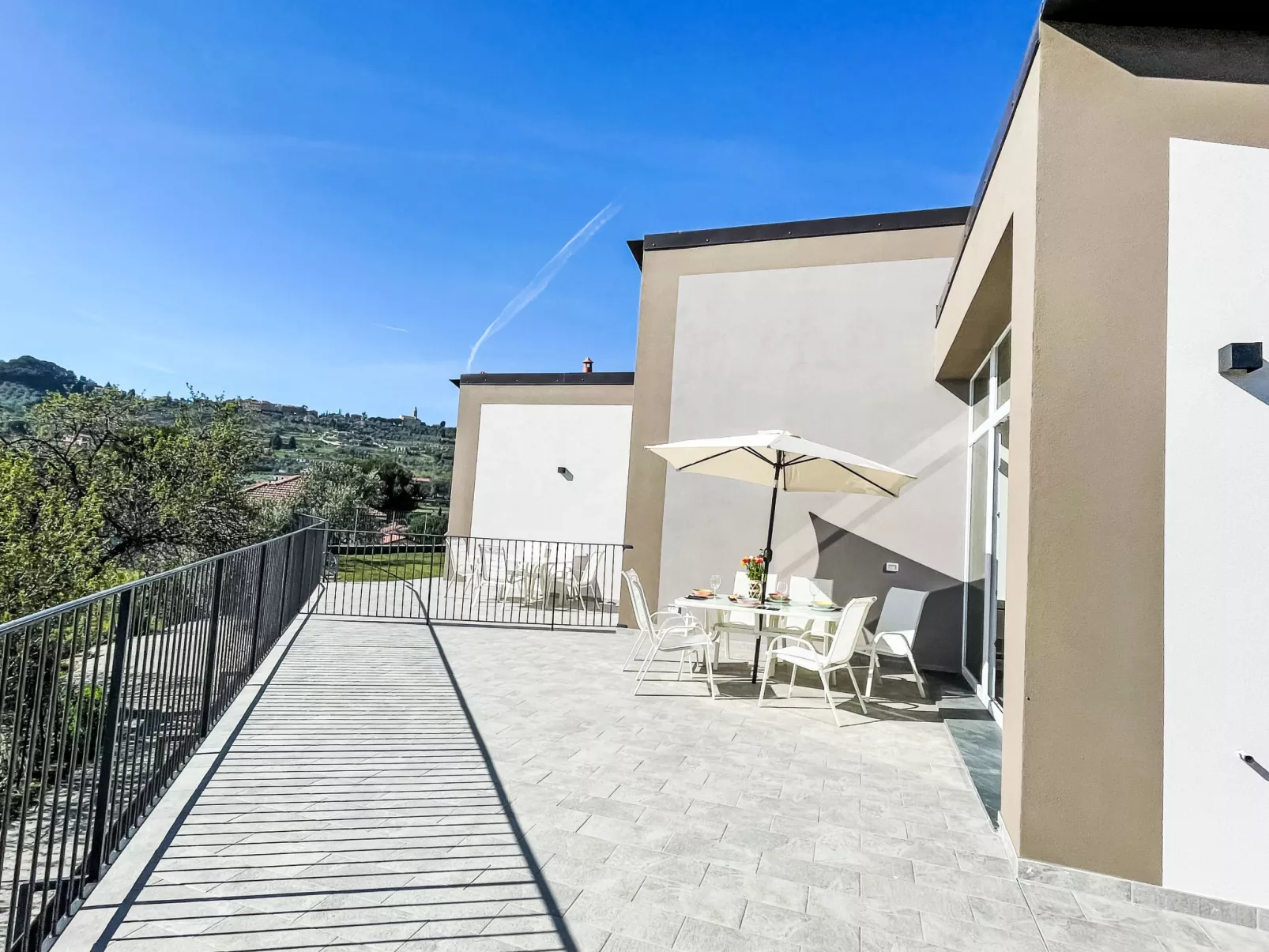 Villa Milu-Outside