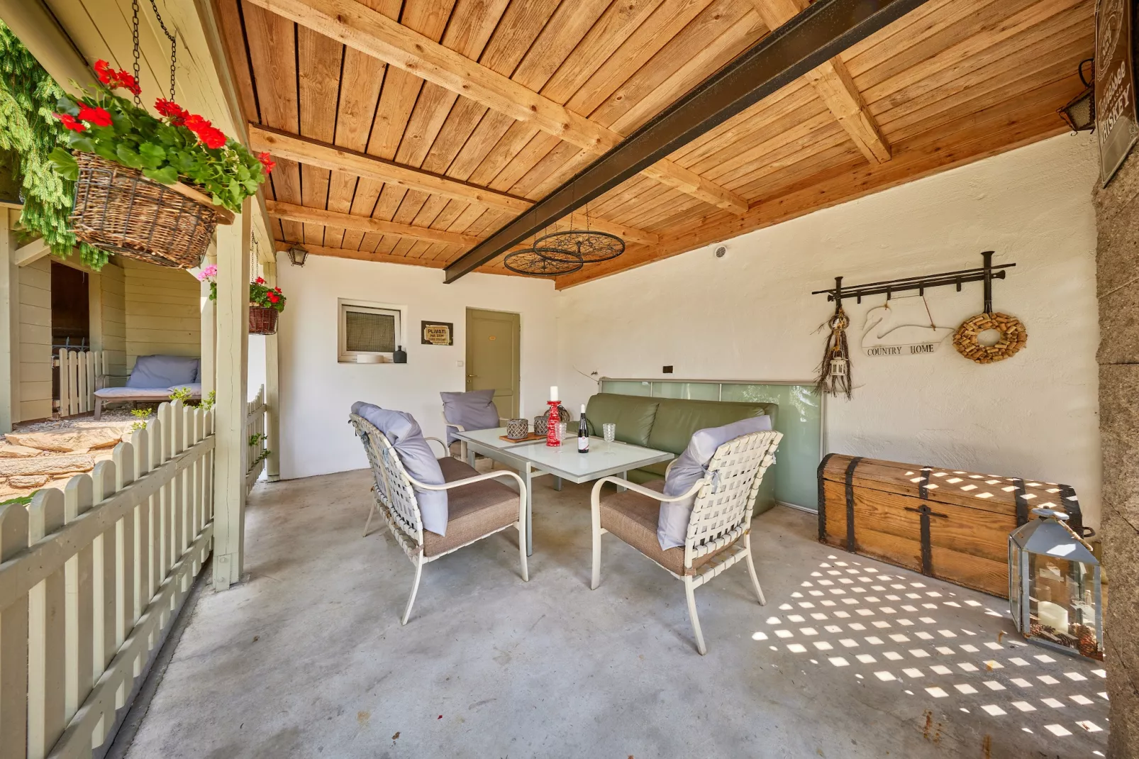 Albrechtice LAT085-Balcon-terrasse