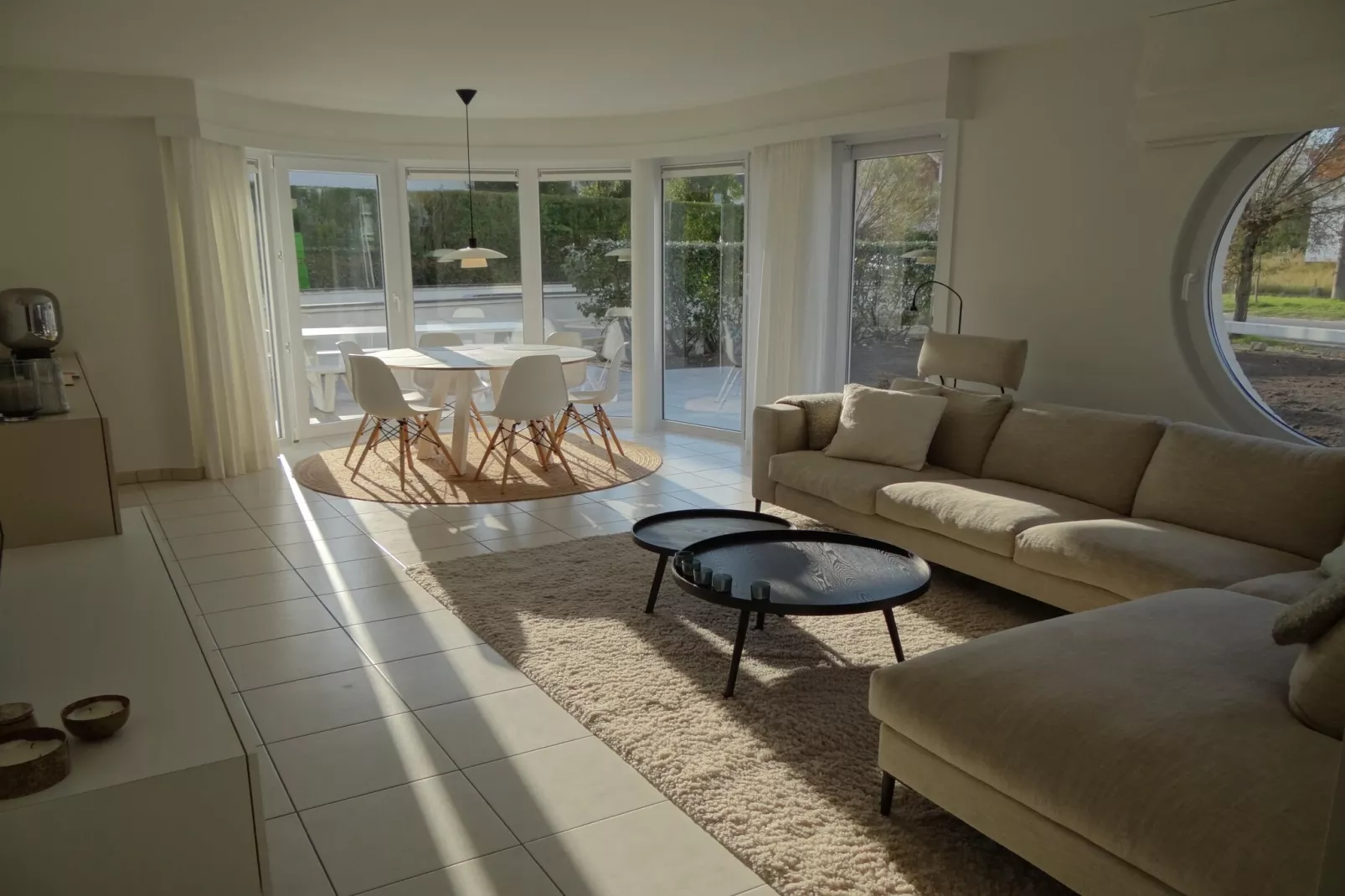 AMARYLLIS GV01  PK-Living room