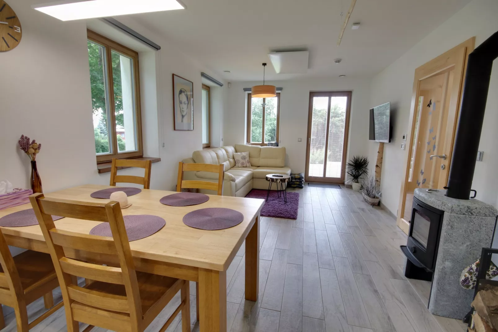 Korenov LPM010-Wohnzimmer
